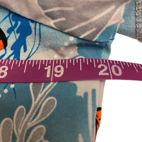 Disney Pixar Finding Nemo Short Sleeve Scrubs Top‎ Sz Small - Picture 11 of 13